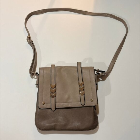 ALYSSA Double Compartment Flap Crossbody Bag Taupe Faux Leather Gold Hardware - Picture 12 of 12